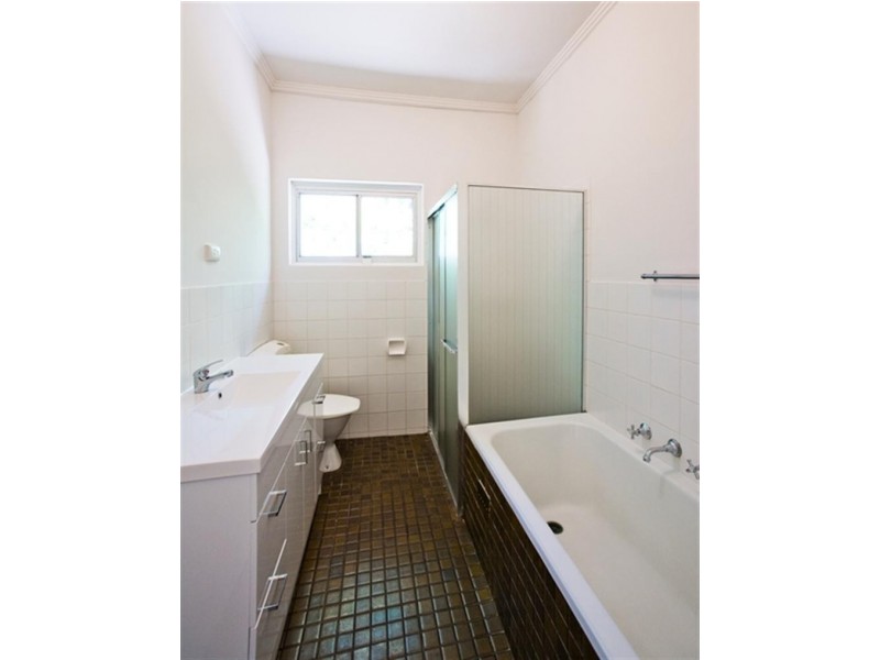 3 Wilpena St, Eden Hills SA 5050