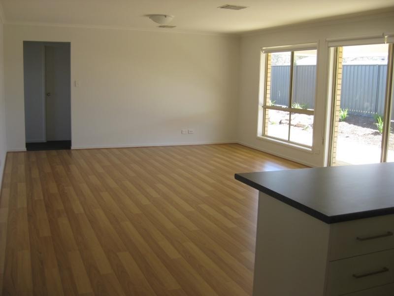 3 Tilly St, Mount Barker SA 5251