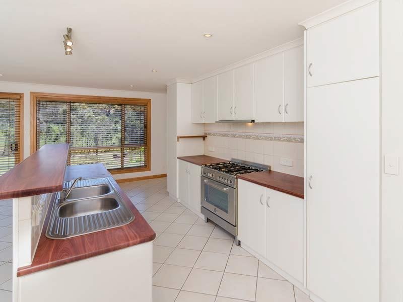 18 Yaktanga Way, Mount Barker SA 5251