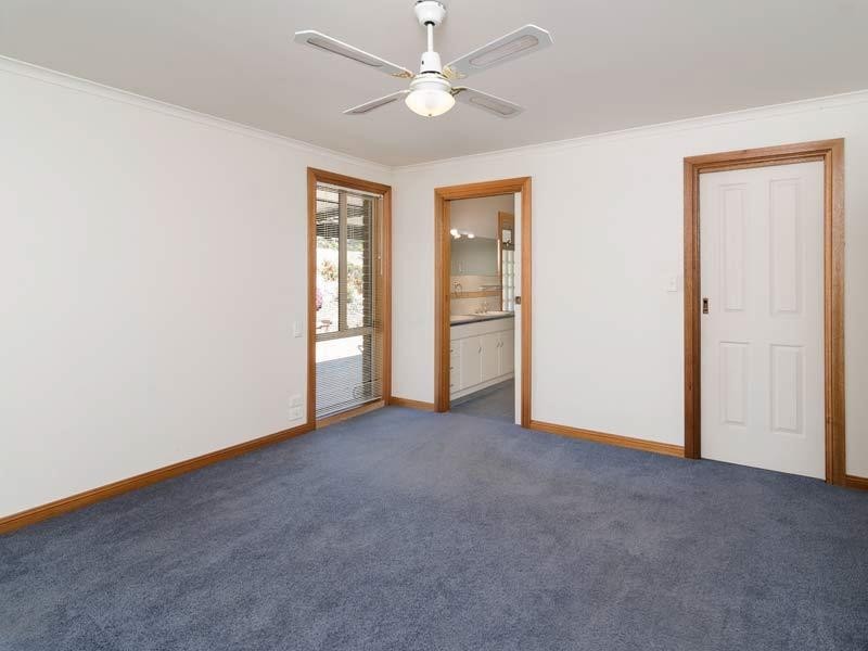 18 Yaktanga Way, Mount Barker SA 5251