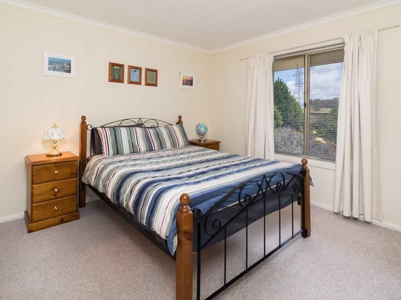 27 Zanker Dr, Mount Barker SA 5251
