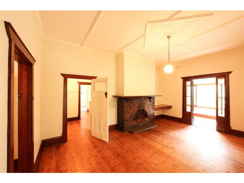 9 Hawthorn Rd, Stirling SA 5152