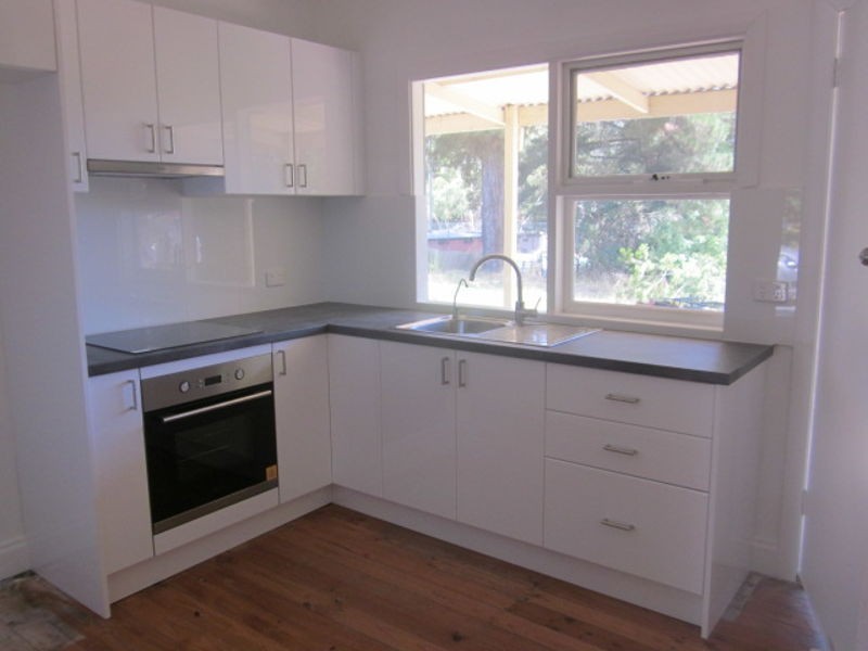 17 Atkinson  St, Piccadilly SA 5151