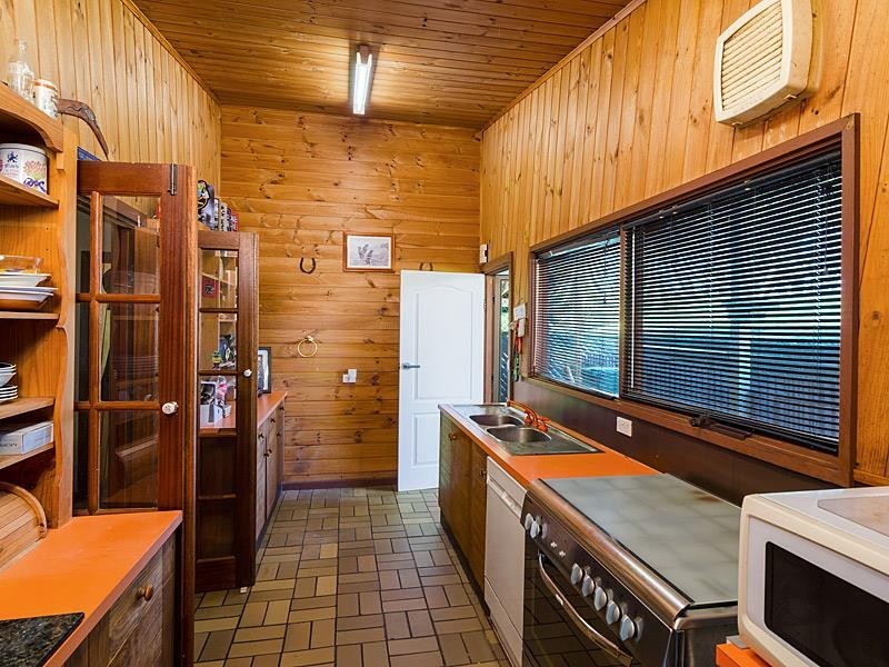 10 Devereux Rd, Macclesfield SA 5153