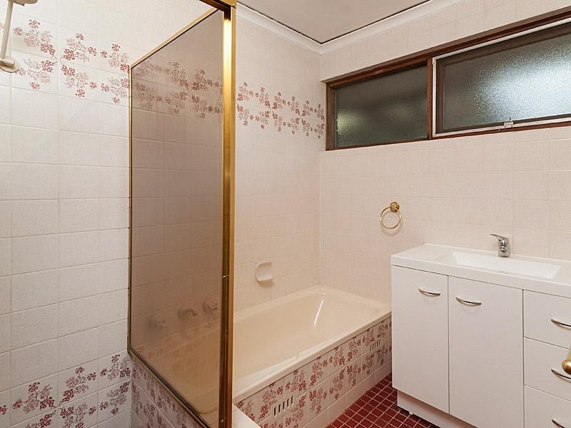 29 First Ave, Bridgewater SA 5155