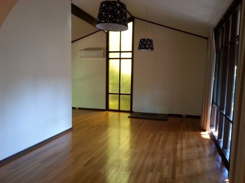 10 Tregarthen Road, Summertown SA 5141