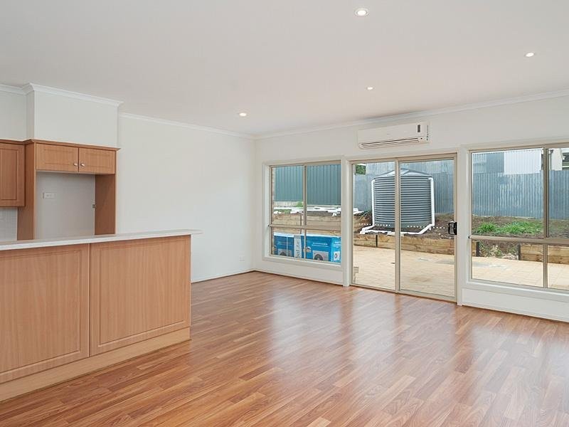 2/1 Collins Street, Mount Barker SA 5251
