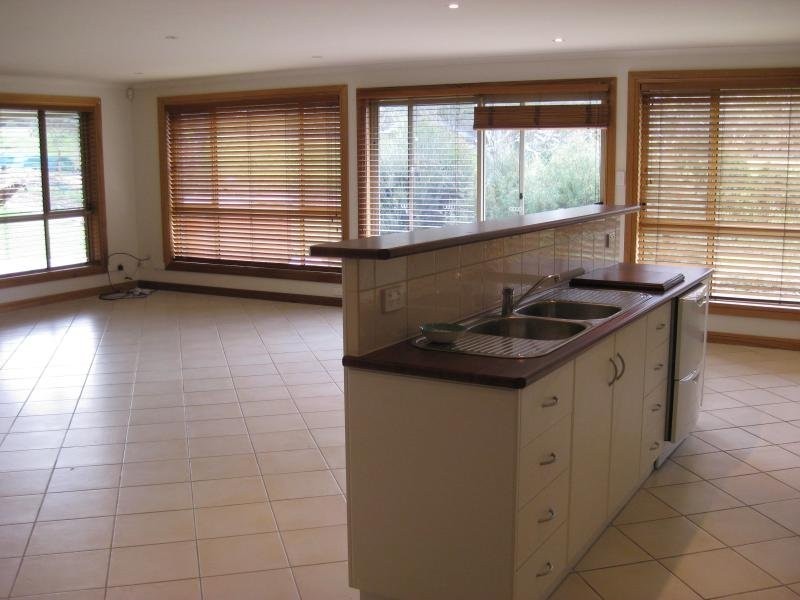 18 Yaktanga Way, Mount Barker SA 5251
