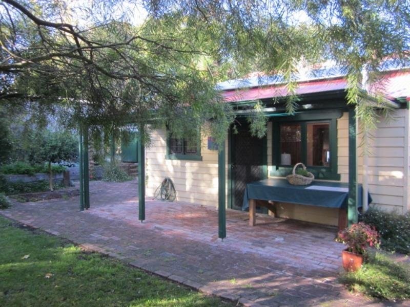 6 Langbein Avenue, Woodside SA 5244