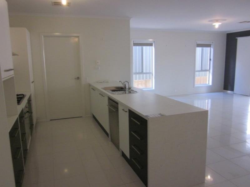 14 Benjamin Gray Drive, Littlehampton SA 5250