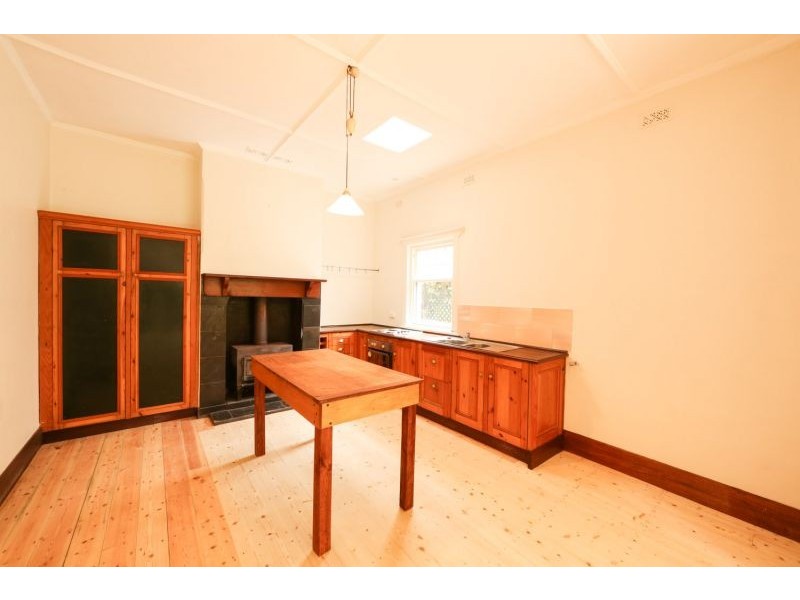 9 Hawthorn Road, Stirling SA 5152
