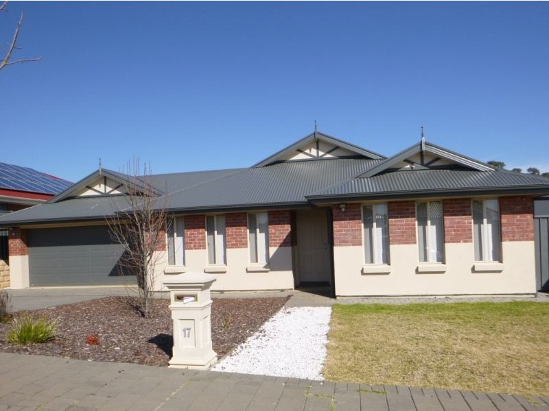 17 Carlson Street, Mount Barker SA 5251