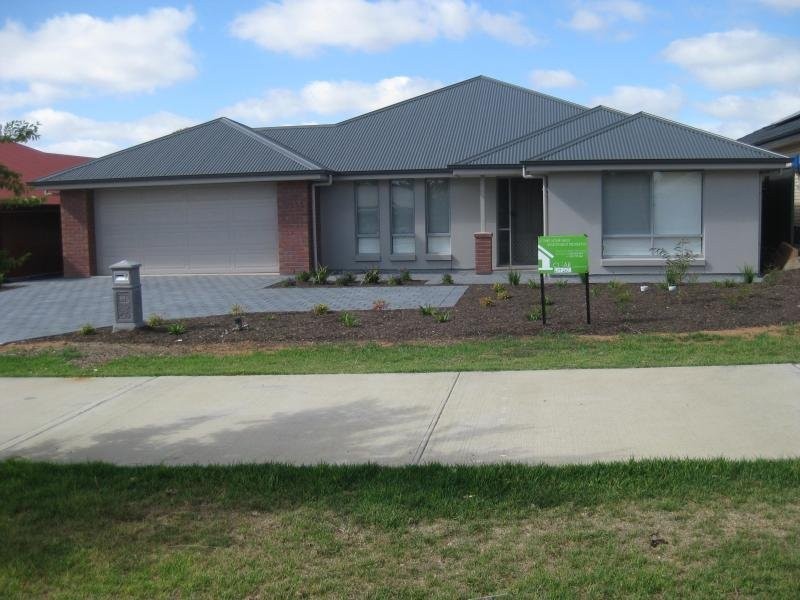 61 Hurling Drive, Mount Barker SA 5251