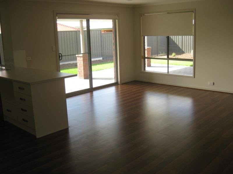 61 Hurling Drive, Mount Barker SA 5251