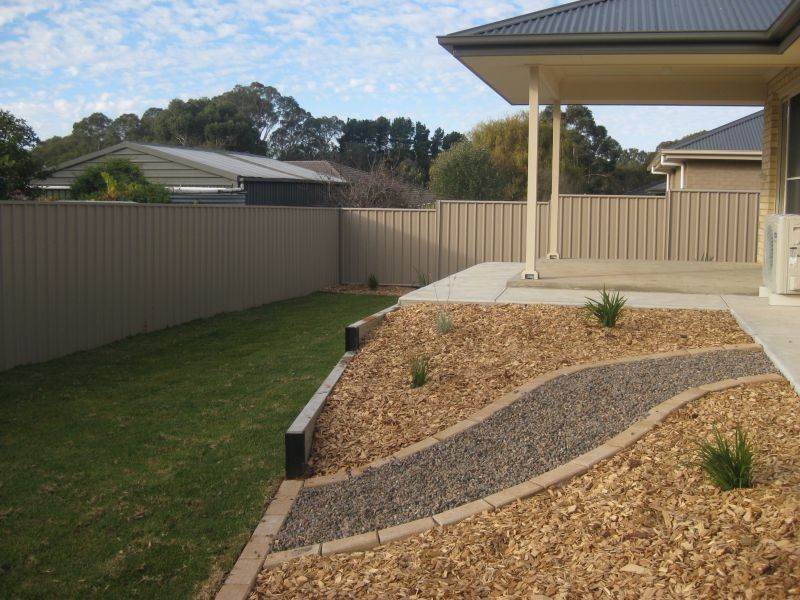 35 Douglas Drive, Mount Barker SA 5251