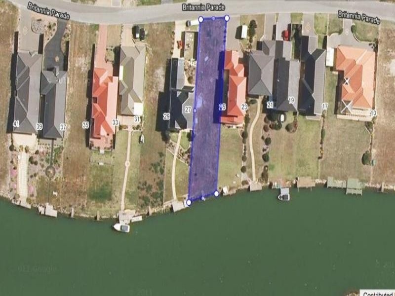 27 Britannia Parade, Hindmarsh Island SA 5214