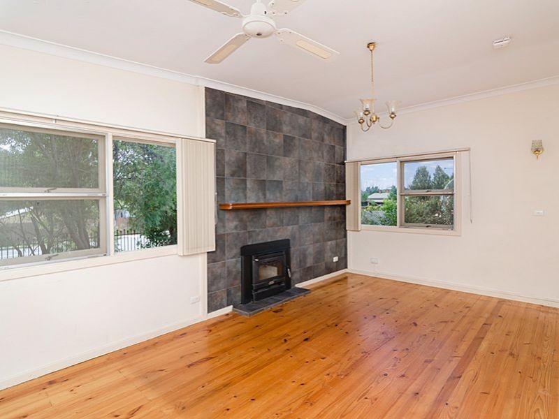 24 Albert Road, Mount Barker SA 5251
