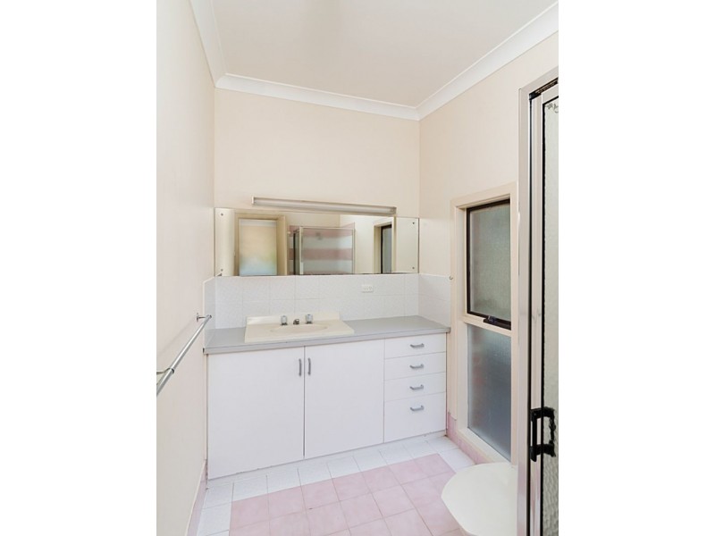 24 Albert Road, Mount Barker SA 5251