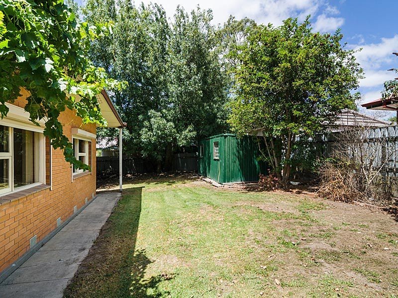 24 Albert Road, Mount Barker SA 5251