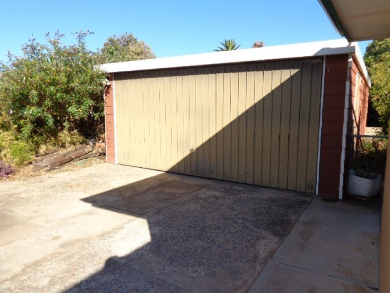 5 Buffalo Court, Hallett Cove SA 5158