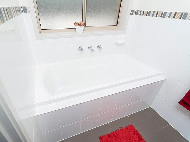 28 Laver Street, Mount Barker SA 5251