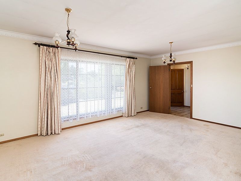 2 Chapman Crescent, Mount Barker SA 5251