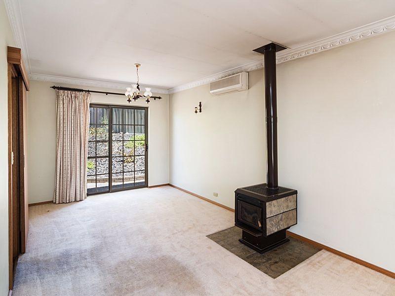 2 Chapman Crescent, Mount Barker SA 5251