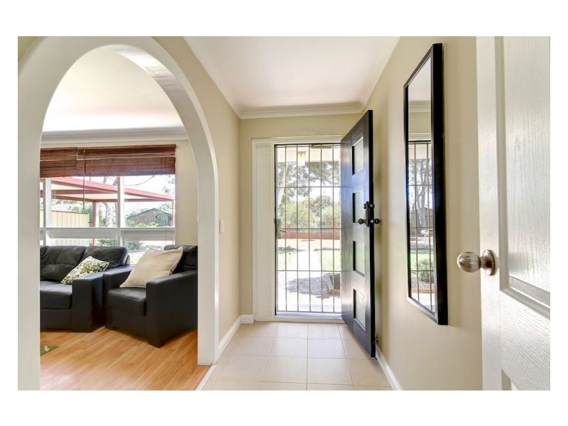 4 Barwon Court, Salisbury East SA 5109