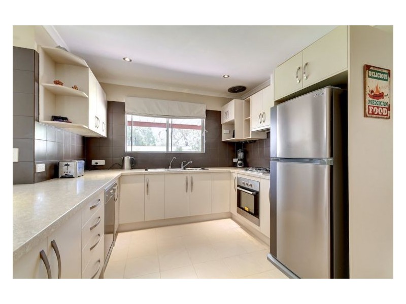 4 Barwon Court, Salisbury East SA 5109