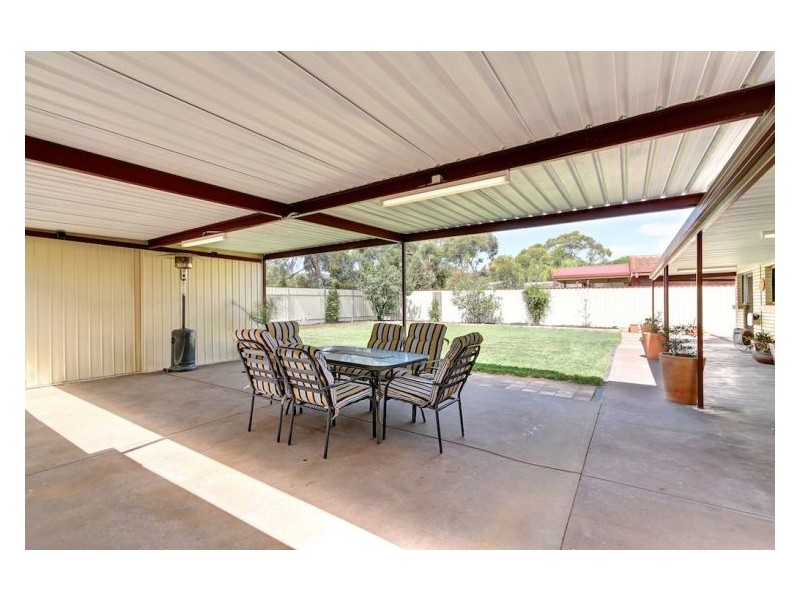 4 Barwon Court, Salisbury East SA 5109