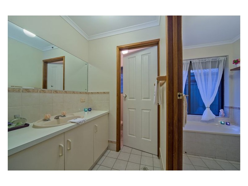 38 Magdalena Crescent, Paralowie SA 5108