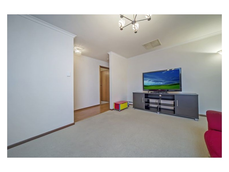 13 Debenham Court, Greenwith SA 5125