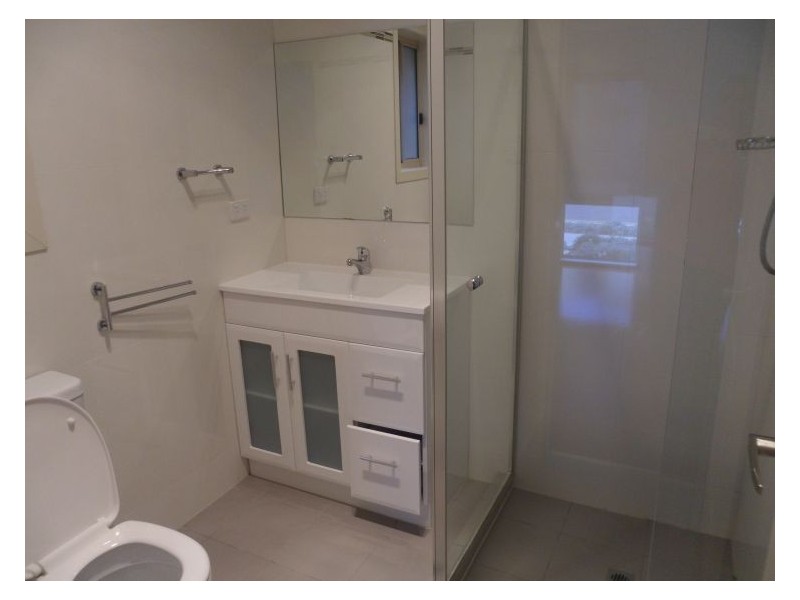 12 Macmillan Avenue, Mawson Lakes SA 5095