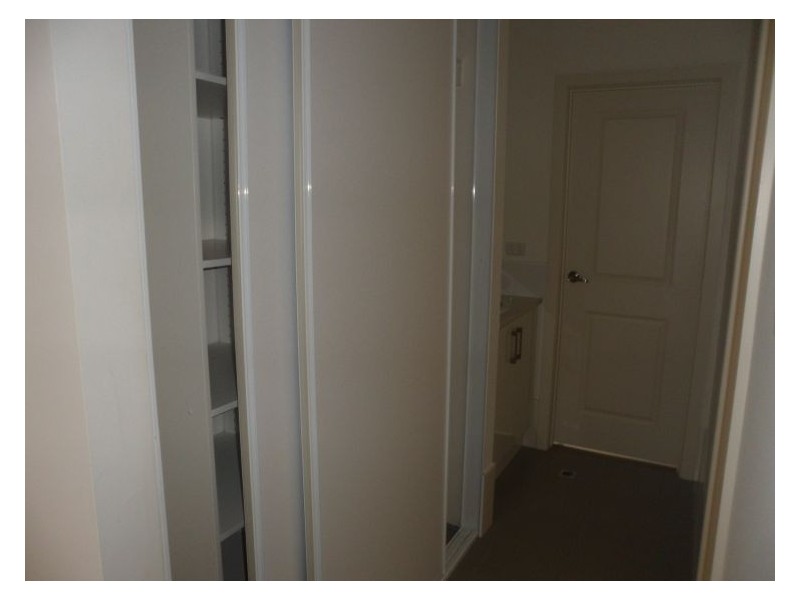 12 Macmillan Avenue, Mawson Lakes SA 5095