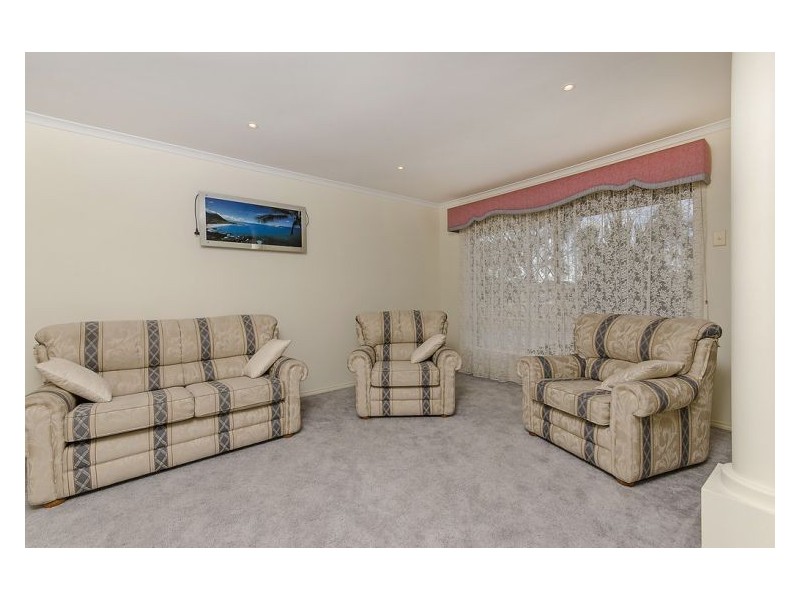 13 Bishop Crescent, Blakeview SA 5114