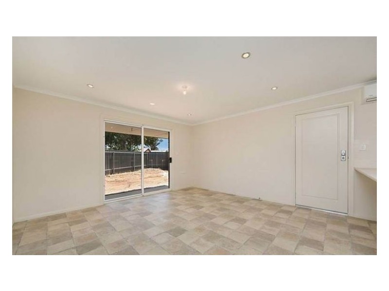 16 LeRida Crescent, Salisbury Downs SA 5108