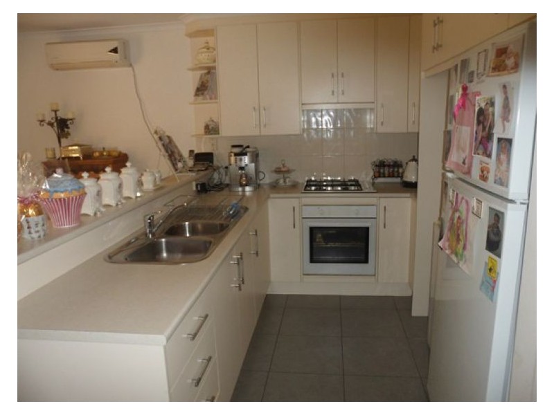 10 Martinwood Close, Burton SA 5110