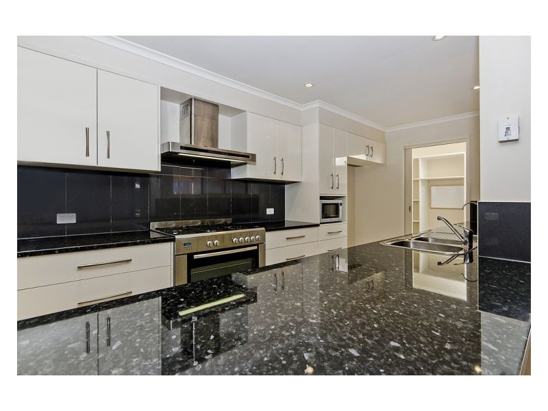 23 Oak Avenue, Burton SA 5110