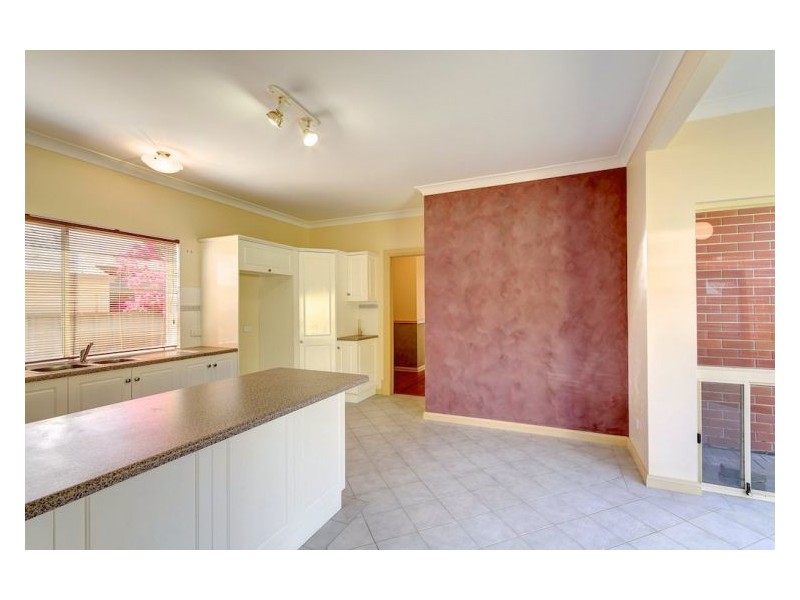 31 Stoneybrook Drive, Paradise SA 5075