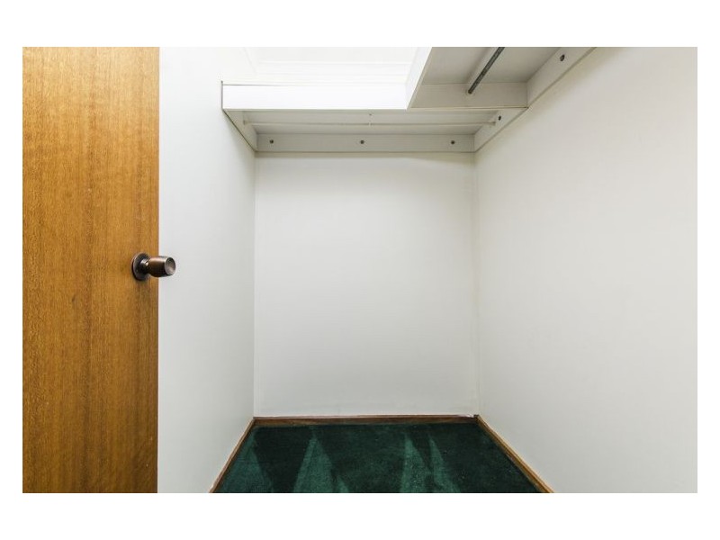 9 Henryk Drive, Hillbank SA 5112