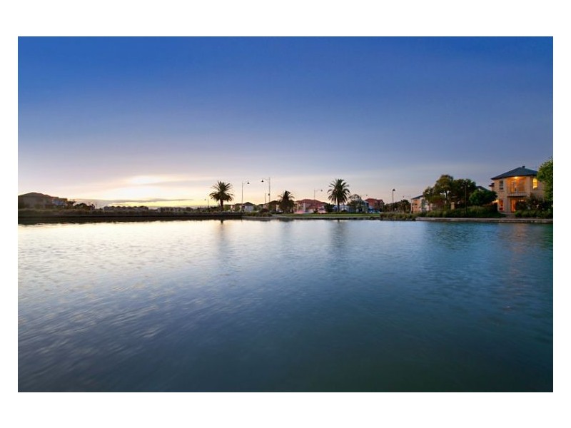 50 Sheaoak Drive, Mawson Lakes SA 5095