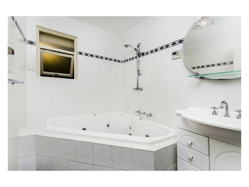 2 Vera Street, Paralowie SA 5108
