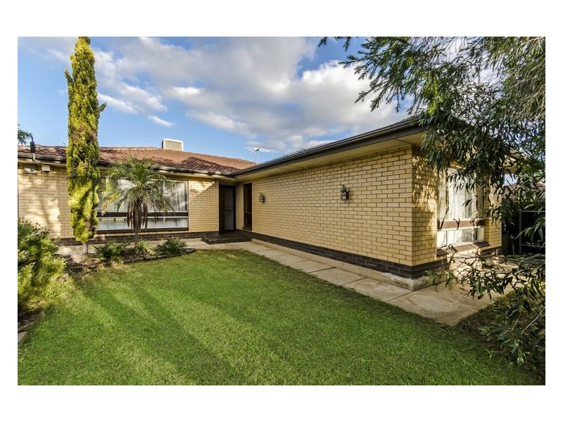 12 Jennifer Terrace, Parafield Gardens SA 5107
