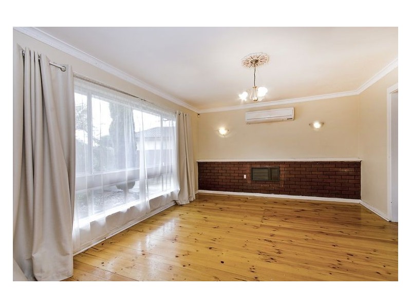 12 Jennifer Terrace, Parafield Gardens SA 5107