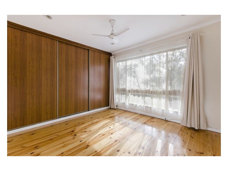 12 Jennifer Terrace, Parafield Gardens SA 5107