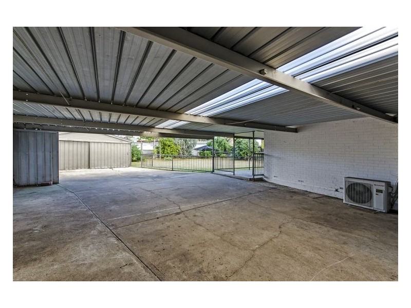 12 Jennifer Terrace, Parafield Gardens SA 5107