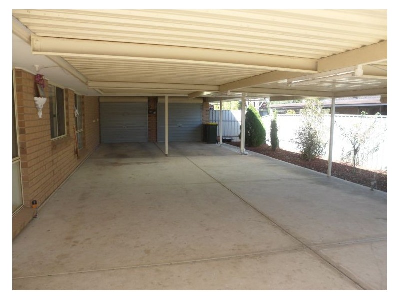 27 Condor Avenue, Burton SA 5110