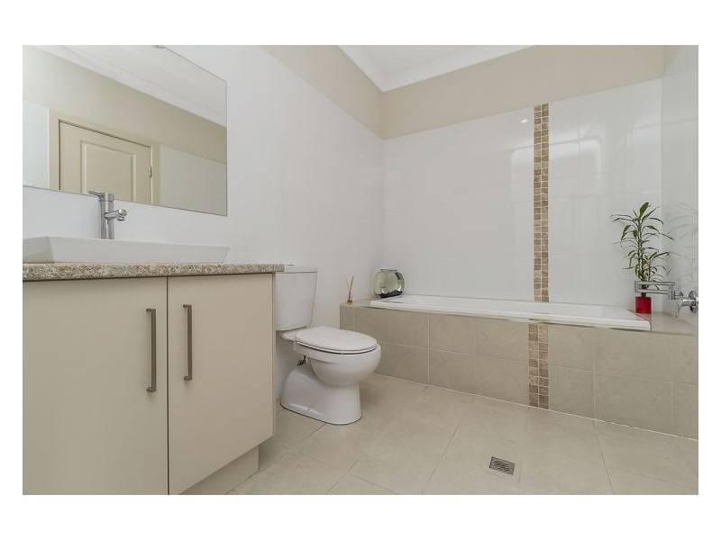 2a Elliot Street, Campbelltown SA 5074