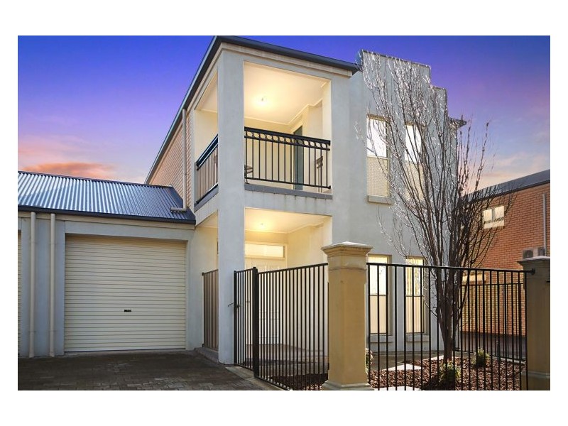 2/221 Martins Road, Parafield Gardens SA 5107
