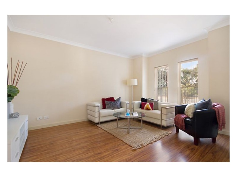 2/221 Martins Road, Parafield Gardens SA 5107